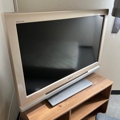 液晶テレビ