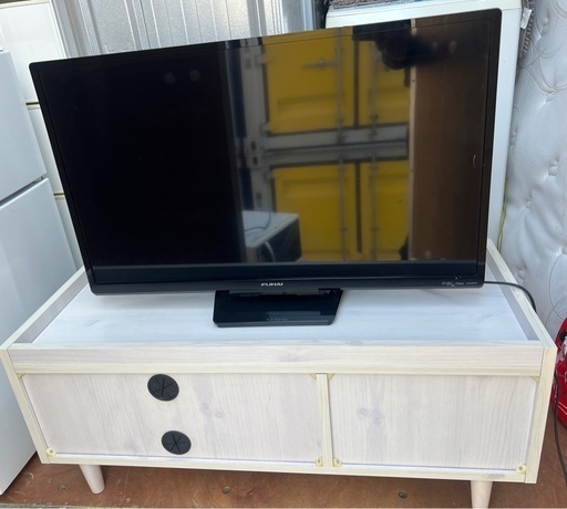 (運搬費込)テレビとテレビ台