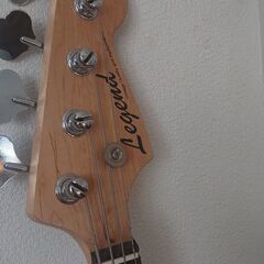 Legend エレキベース(ソフトケース付き)の画像
