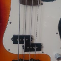 Legend エレキベース(ソフトケース付き)の画像