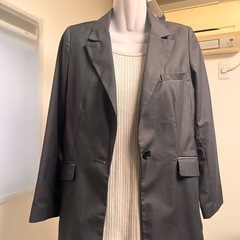 【新品未使用】GU レディース ジャケット グレイ  Sの画像