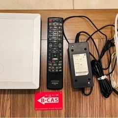 【無料であげます】HITACHI Woooテレビ(スタンド付き)の画像
