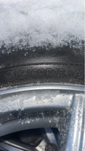 車のパーツ タイヤ、ホイール