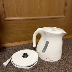 ティファール電気ケトル
の画像