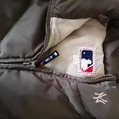 メンズダウンジャケットの画像