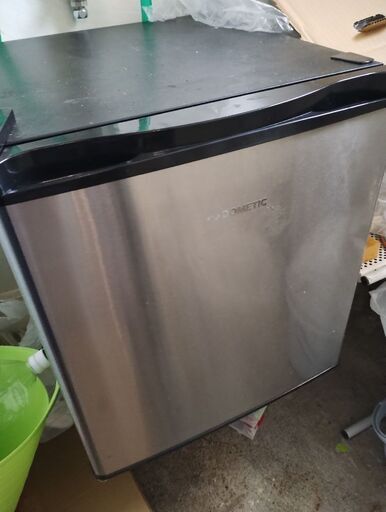DOMETIC　１ドア冷蔵庫