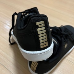 PUMAスニーカー 26.5センチ ほぼ未使用の画像