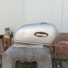 バイクタンク中古の画像
