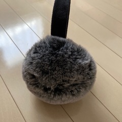 モコモコ耳当て新品未使用の画像