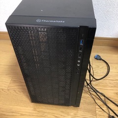 PC ケース thermaltaka中古
