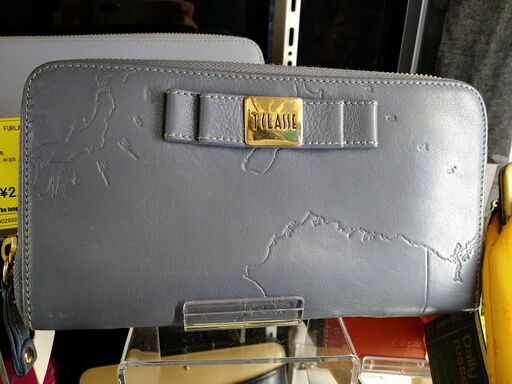 【D60】プリマクラッセ ラウンドファスナー 長財布