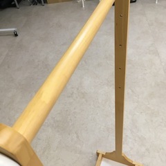 子供用ハンガーラックの画像