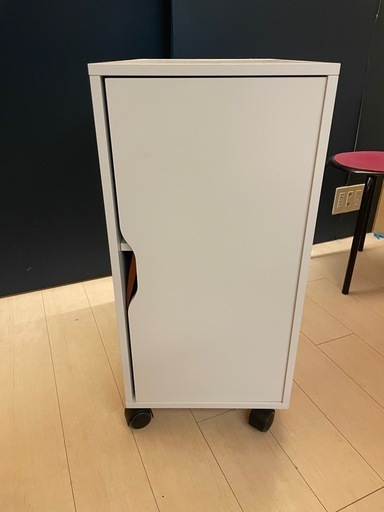 ikea アレックス　収納　キャスター付き