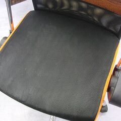 ニトリ リクライニングワークチェア インバネス メッシュ ブラック ハイバックチェア ロッキング 札幌 手稲の画像