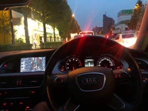 Audi A4  2013年式　値引きしました！