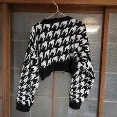 激安‼️腹出しトレーナーの画像