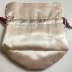 【レア】【未使用】うさまる リラックス 巾着 ★の画像