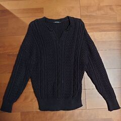 キーネックニット