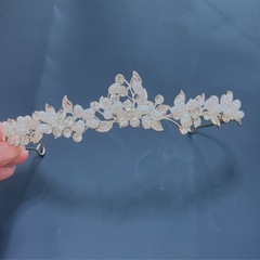 ブライダルアクセサリーセット【受け渡し相手決まりました
】の画像