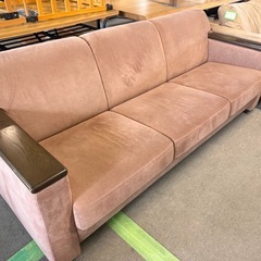 コクヨ　応接セット　1p 3台　3p 1台の画像