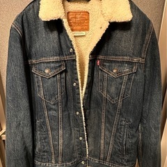 Levi's ボア襟付きデニムジャケット Mサイズ