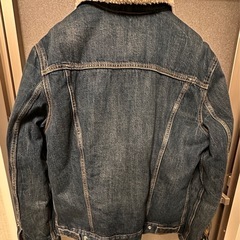 Levi's ボア襟付きデニムジャケット Mサイズの画像