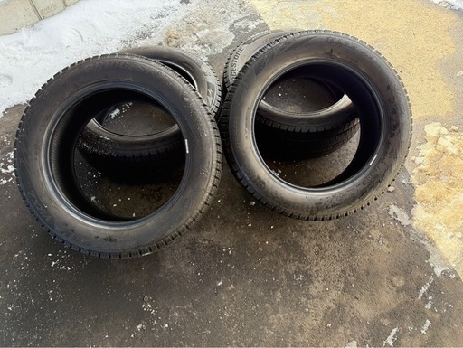 BRIDGESTONE VRX2 スタッドレスタイヤ215/55Ｒ17