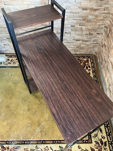 メーカー不明　パソコンデスク　机　横幅約100cm高さ約101cm 奥行き約40cm