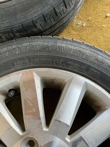 スズキ　純正アルミホイール　タイヤ付き　155/65R14