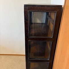 ★バリ家具★ガラス付き3段キャビネット ホームテイスト ガラスキャビネット 幅59cm 引出し付 北欧風