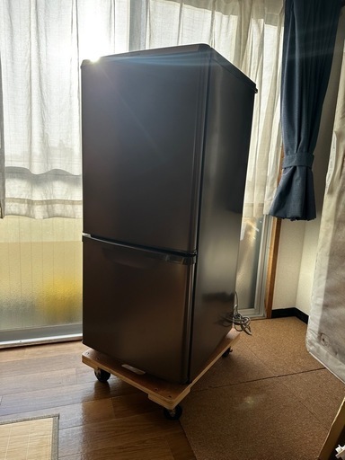 【お取引中】美品★Panasonic 138L 冷凍冷蔵庫 【NR-B148W-T】