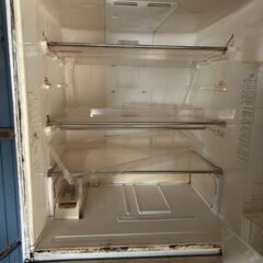 冷蔵庫　古いものですの画像