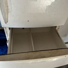 冷蔵庫　古いものですの画像