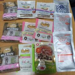 キャットフード　カリカリ＆ウエット　バラエティの画像