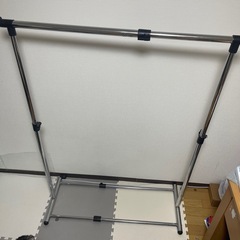 パイプハンガー