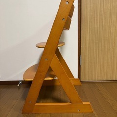 子ども用椅子　ハイチェアの画像