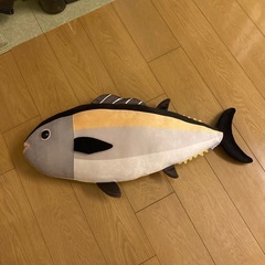 マグロのぬいぐるみ