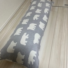 ニトリいろいろ使える枕　低反発2ほか 