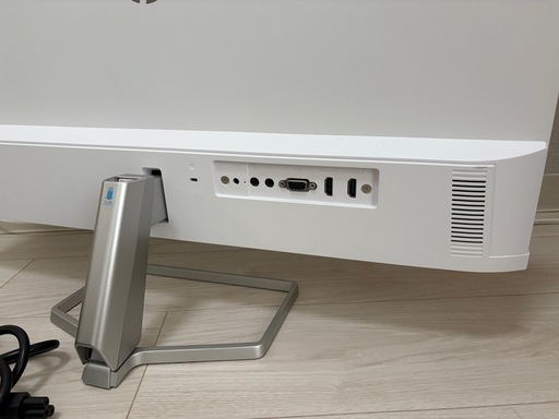HP M27fwa FHD ディスプレイ(ホワイト・スピーカー付き) HP M27fwa FHD