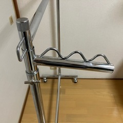 【取引終了しました】ハンガーラックキャスター付の画像