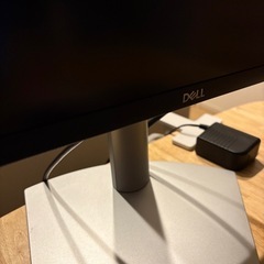 Dell S2721QS 27インチ 4K モニタの画像
