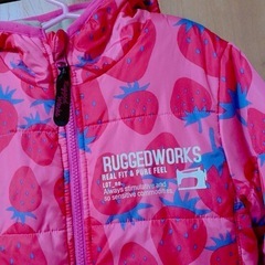 （130サイズ）RUGGED WORKS ラゲッジワークス いちご アウター ジャンパー の画像