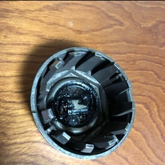 ニッサン　ケンメリ　ホイールキャップの画像