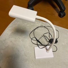 デスクランプ
