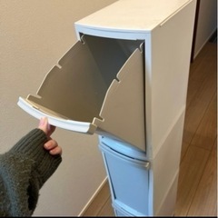 3段ゴミ箱の画像