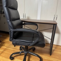 ニトリ　チェア+テーブル お譲りします。