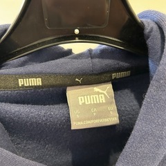 PUMA パーカーの画像