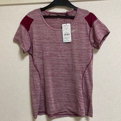 新品　ミズノ レディース Tシャツ M ビートレッド　スポーツウェア