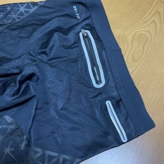 新品　Nike フィットネスパンツ スポーツ　レギンス　スパッツ　レディース　Mの画像