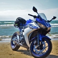 YAMAHA R3の画像